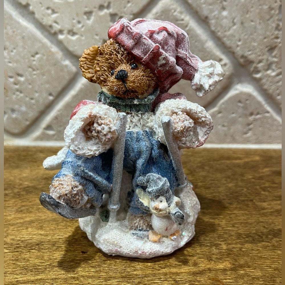 Christmas bear figurine